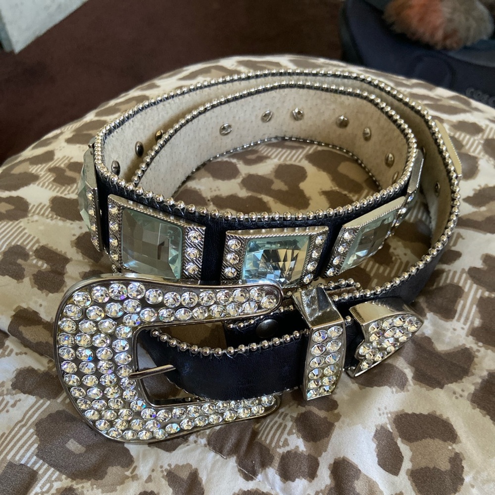 BB Simon’s belt